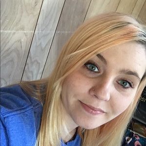 Meet your Posher, Nicky